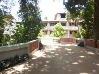 PEACOCK BEACH HOTEL - 1