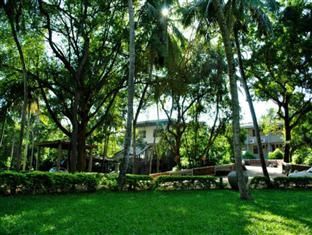 PEACOCK BEACH HOTEL - 21