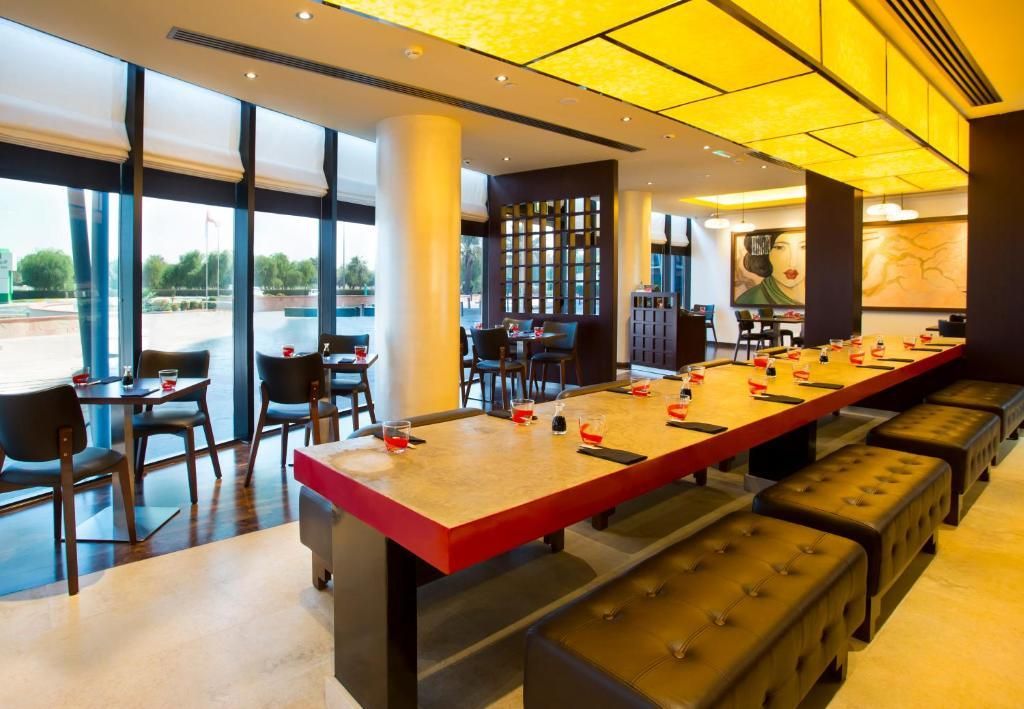 HOLIDAY INN ABU DHABI - 25