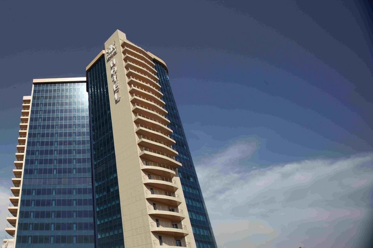 SK ROYAL HOTEL, отель - 1