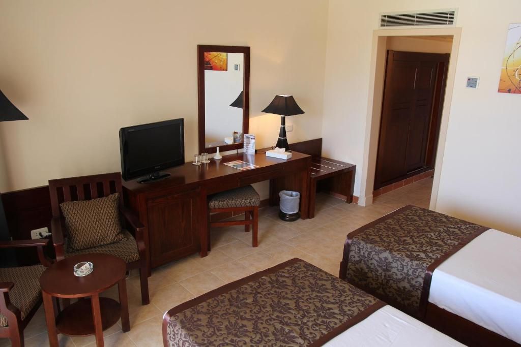 ROYAL BRAYKA BEACH RESORT - 5