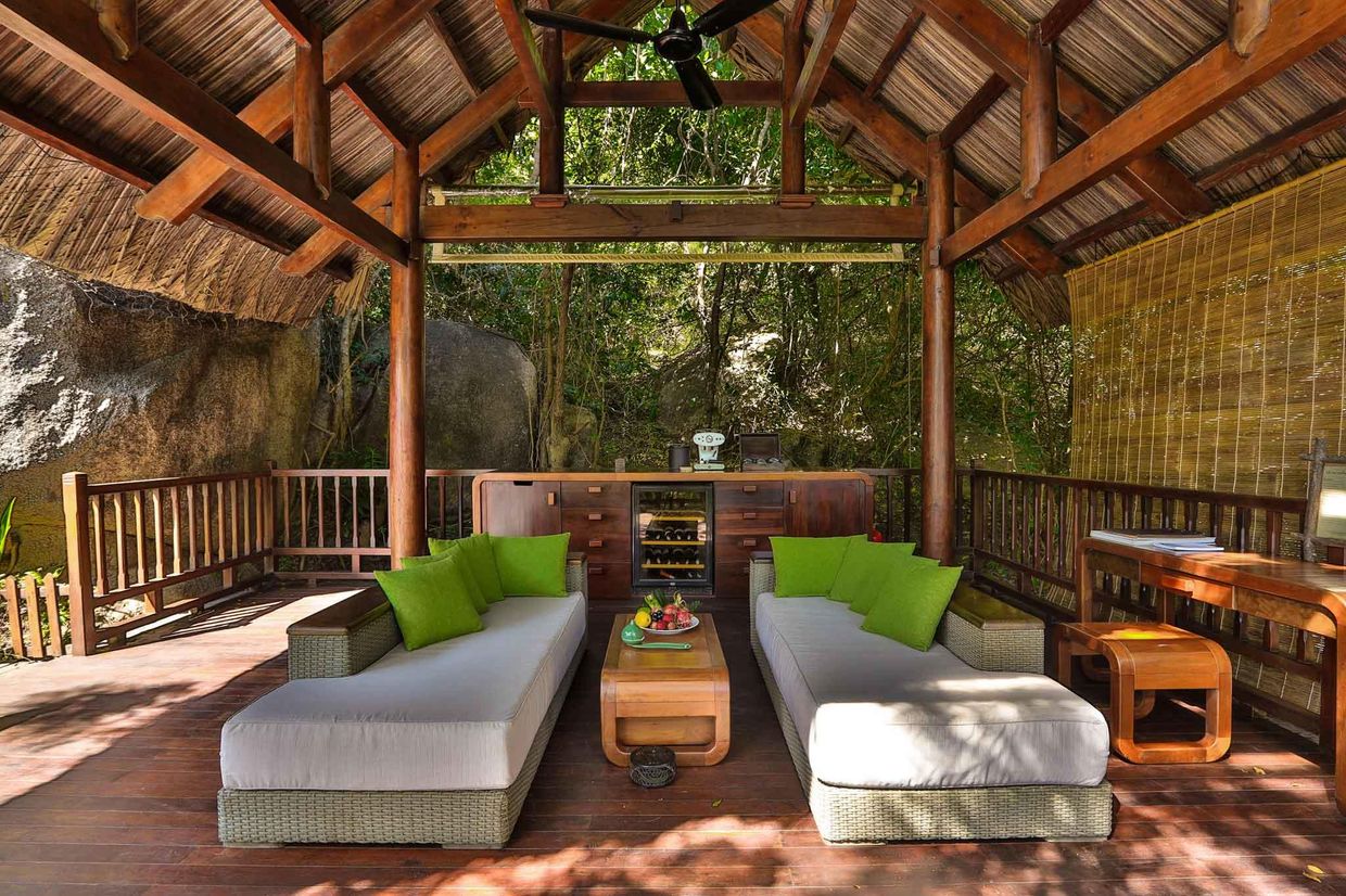 LALYA NINH VAN BAY - 15