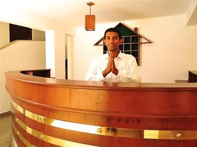 ST. LACHLAN HOTEL & SUITES GUESTHOUSE - 2