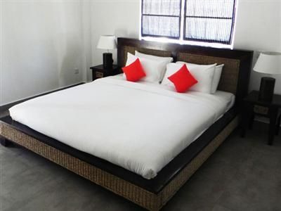 ST. LACHLAN HOTEL & SUITES GUESTHOUSE - 4