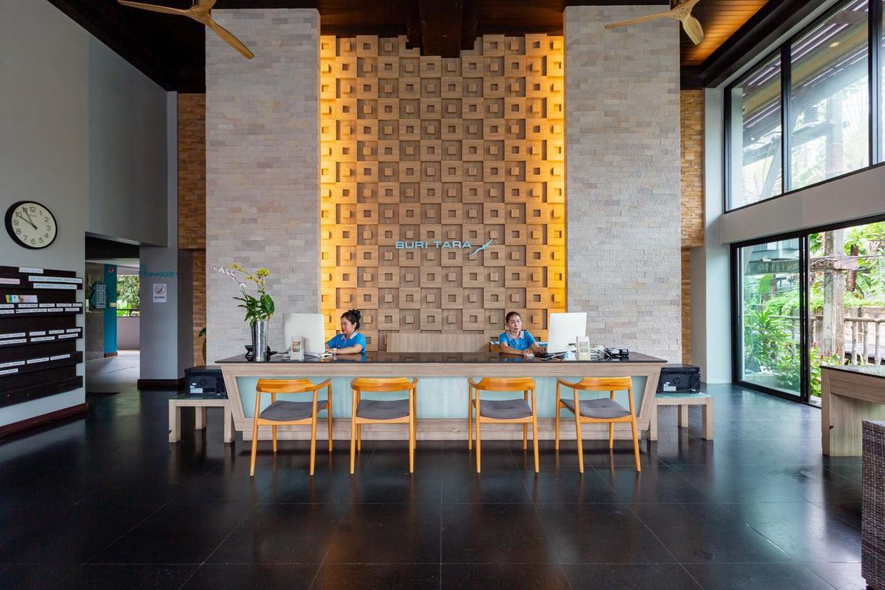 BLUE TARA HOTEL - 18