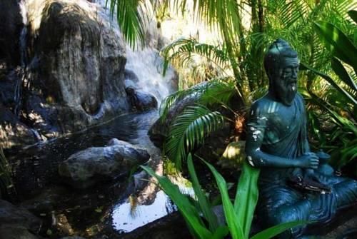 AIDA THE QUEEN PALACE - 13