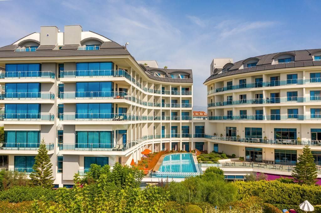 Commodore Elite Suites Spa (only adults 18+) - 18