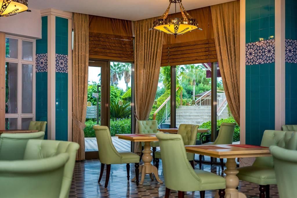 Commodore Elite Suites Spa (only adults 18+) - 33