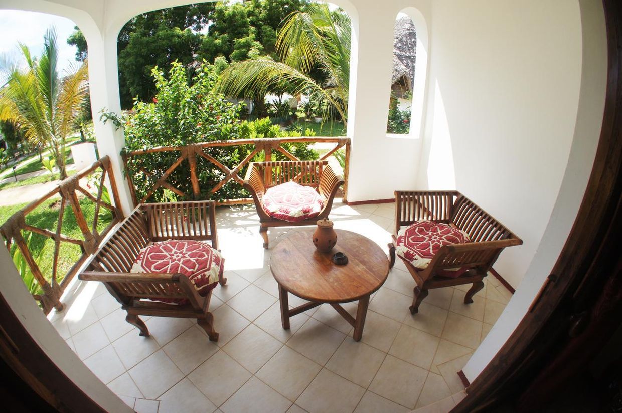 UROA BAY BEACH RESORT - 19