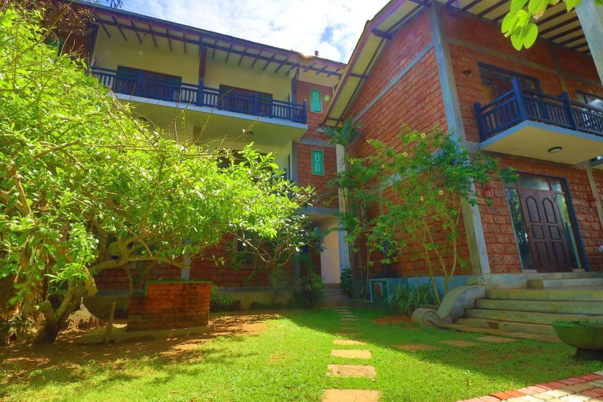 SUSANTHA GARDEN - 20