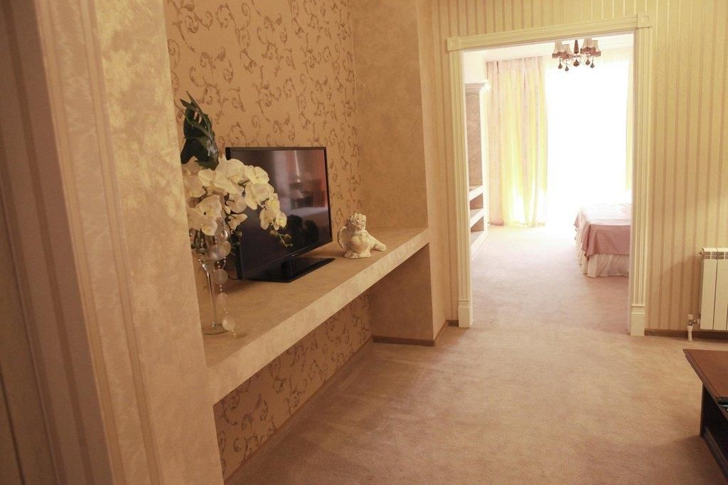 ЗОЛОТОЙ ДЕЛЬФИН, отель - 6