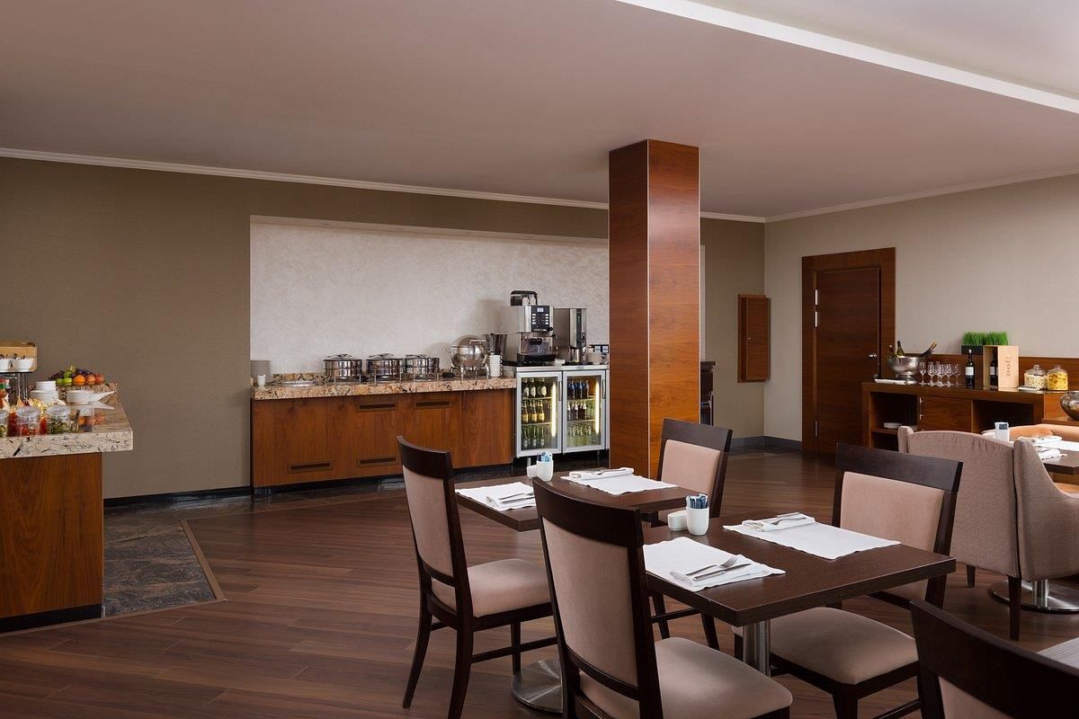 SHERATON SKYPOINT LUXE, отель - 9