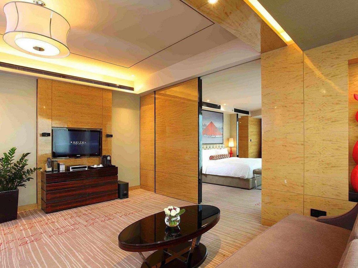 SOFITEL SUNRICH - 42