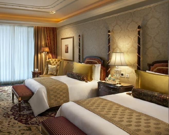 THE LEELA PALACE NEW DELHI - 5