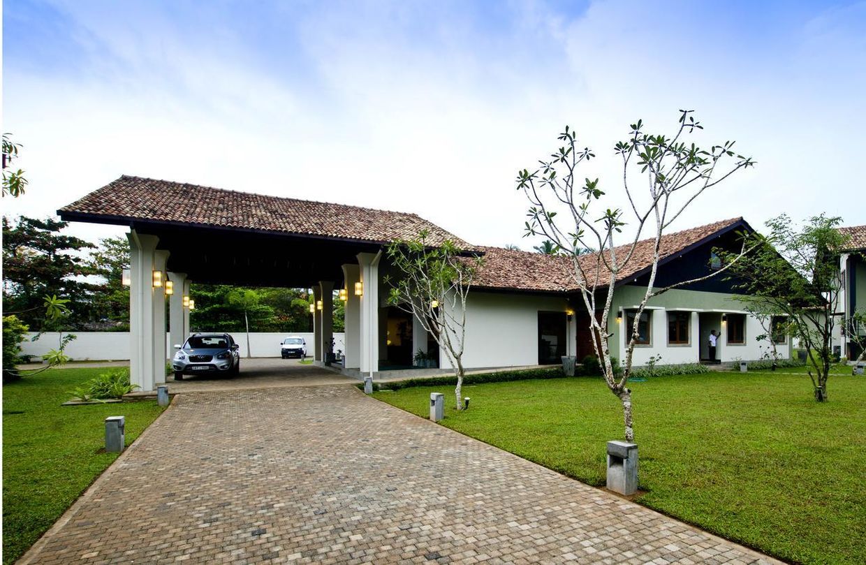 KAMILI BEACH HOTEL - 9