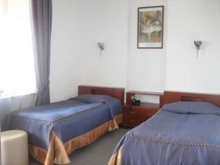 CRUISE HOTEL - 2