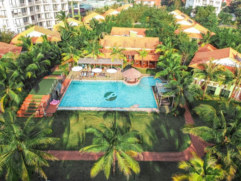 FAMIANA RESORT - 1
