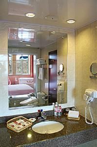 FRIENDSHIP PALACE - 15