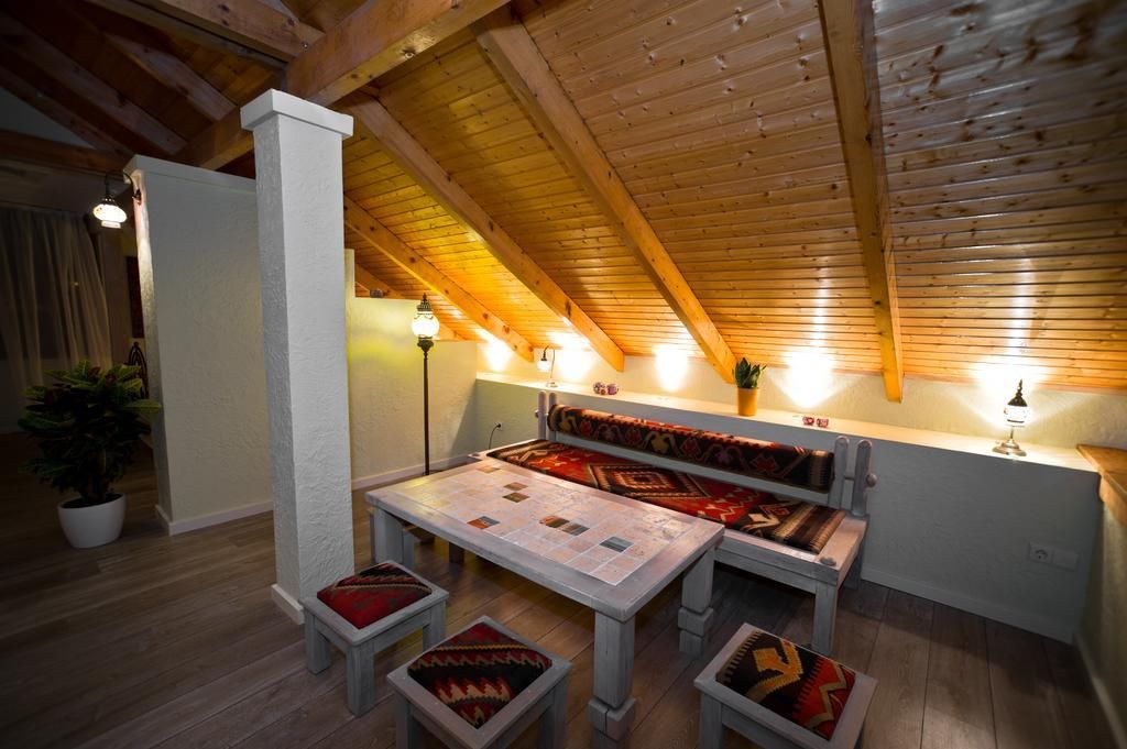 NO12 BOUTIQUE HOTEL - 9