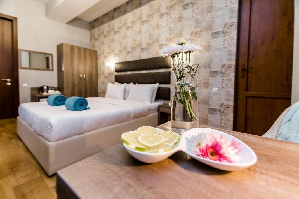 DIAMOND DAT EXX - 17