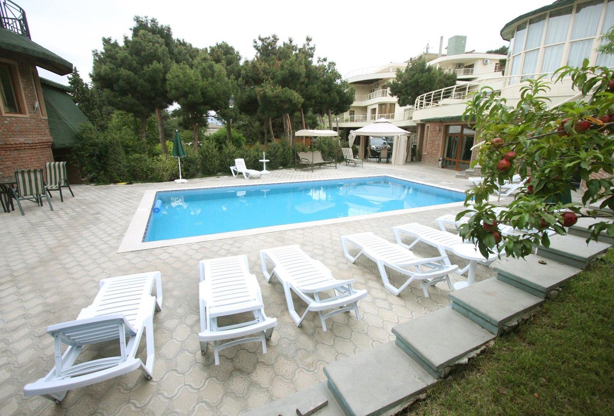 BEAUMONDE GARDEN - 1