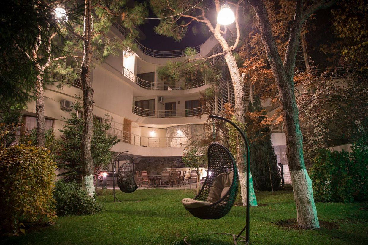 BEAUMONDE GARDEN - 17