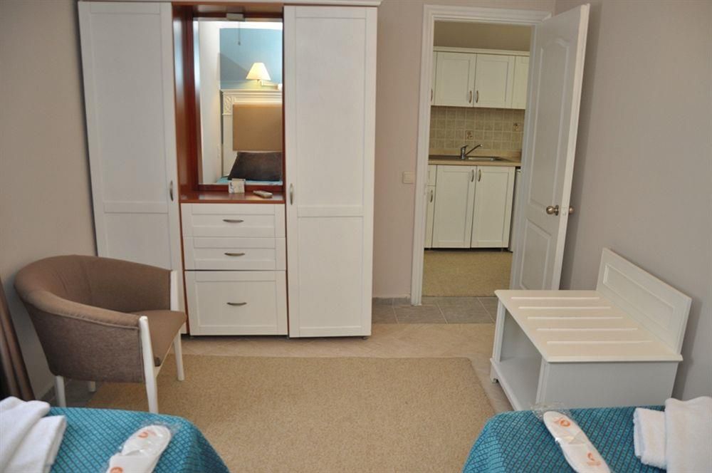 Moon Shine Hotel Suites - 12