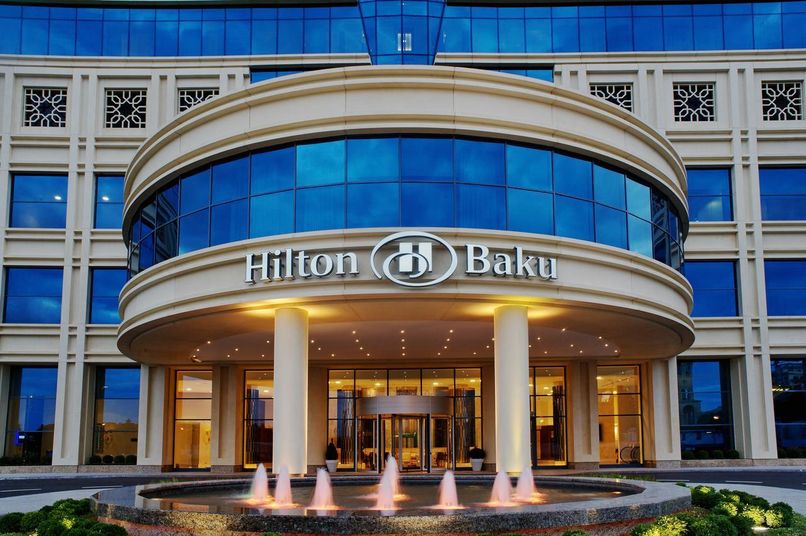 HILTON HOTEL - 1