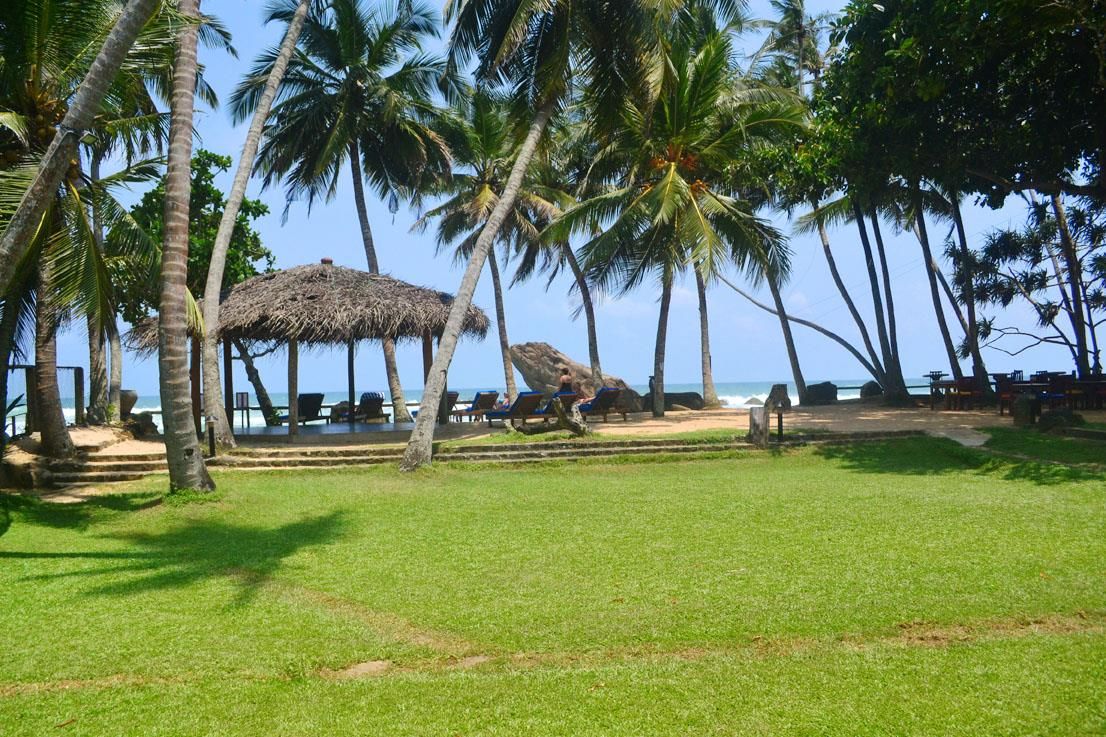 SRI GEMUNU BEACH - 16