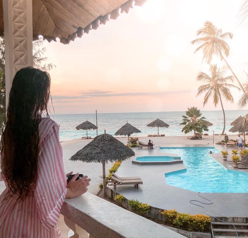 SMILES BEACH HOTEL - 13