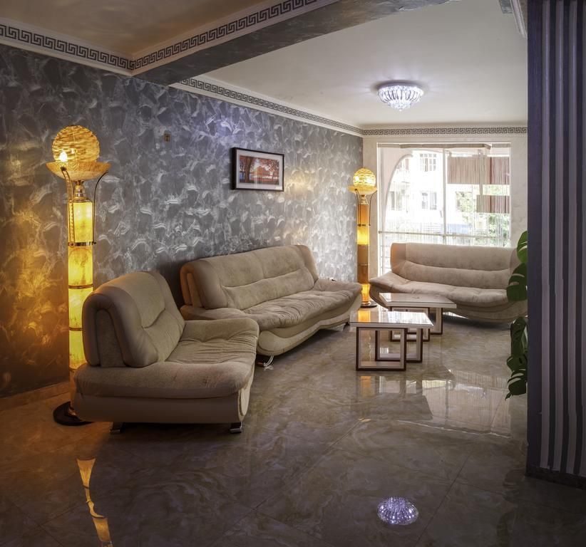 CHAO HOTEL BATUMI - 10