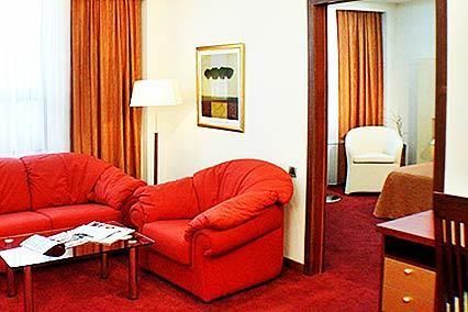 RADISSON BLU YEREVAN HOTEL - 4