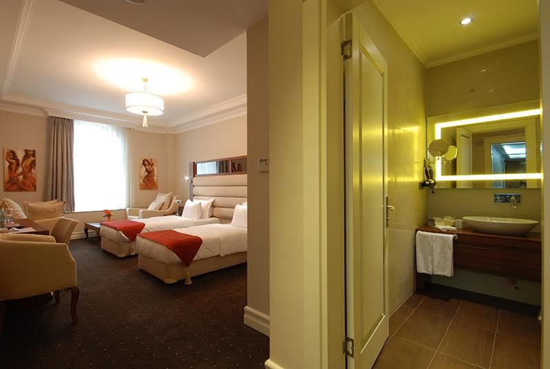 BATUMI WORLD PALACE - 3