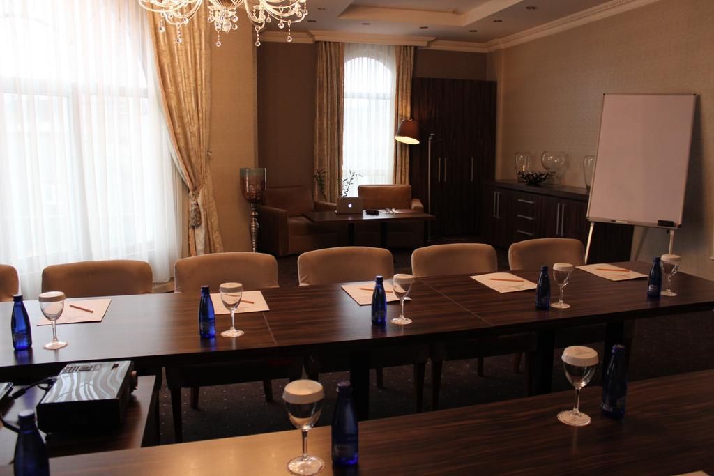 BATUMI WORLD PALACE - 9