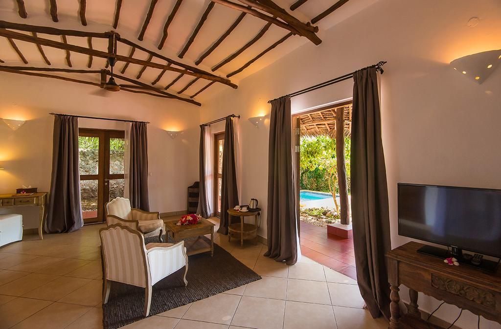 KONOKONO BEACH RESORT - 25