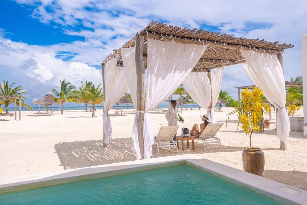 KONOKONO BEACH RESORT - 9