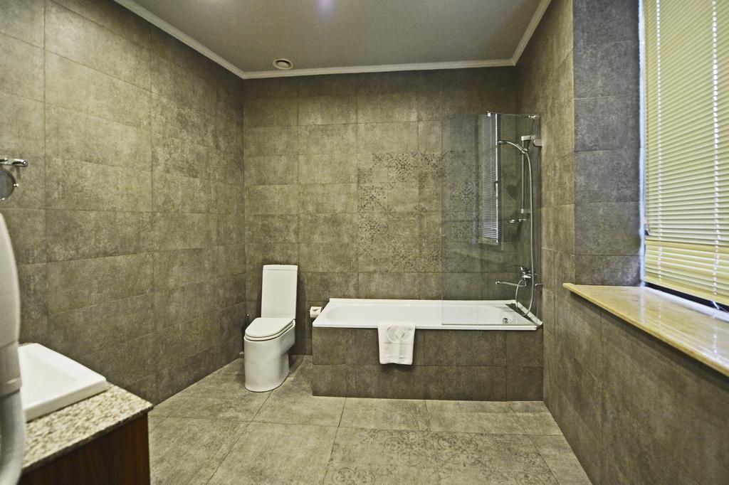 ASTORIA TBILISI HOTEL - 20