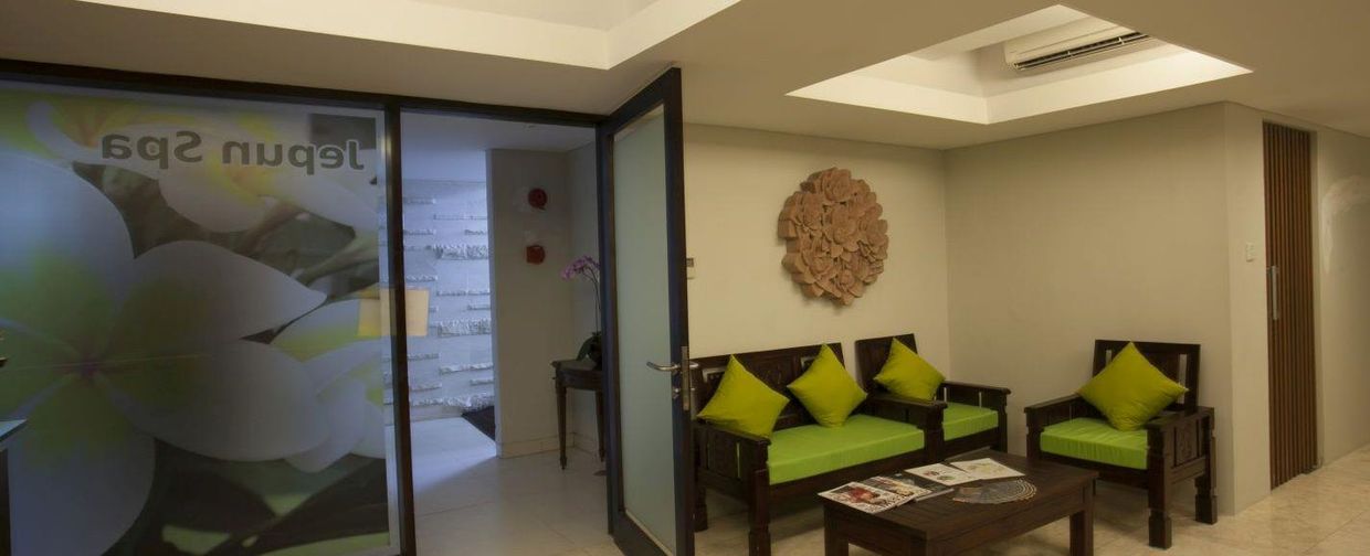 GRAND WHIZ HOTEL NUSA DUA - 25