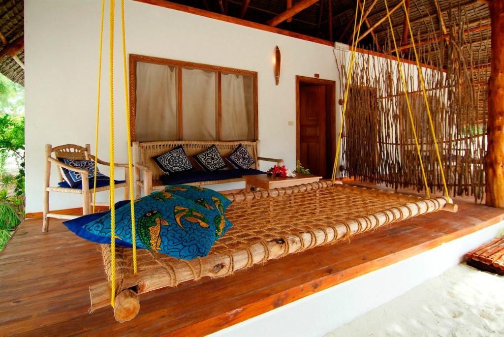 HAKUNA MAJIWE BEACH LODGE - 20
