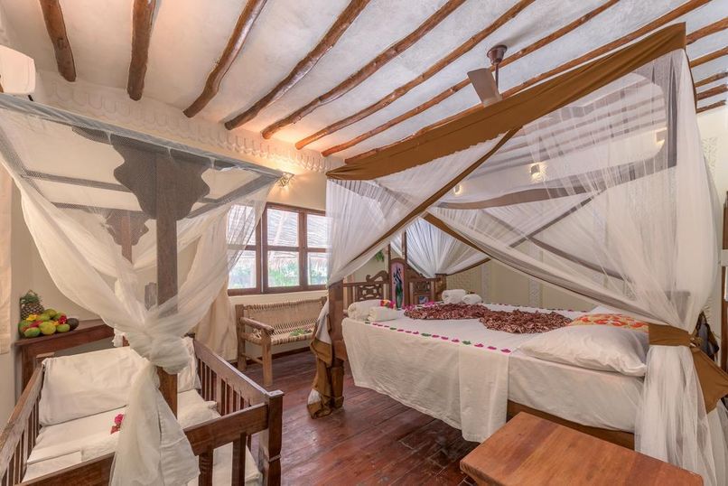 HAKUNA MAJIWE BEACH LODGE - 5