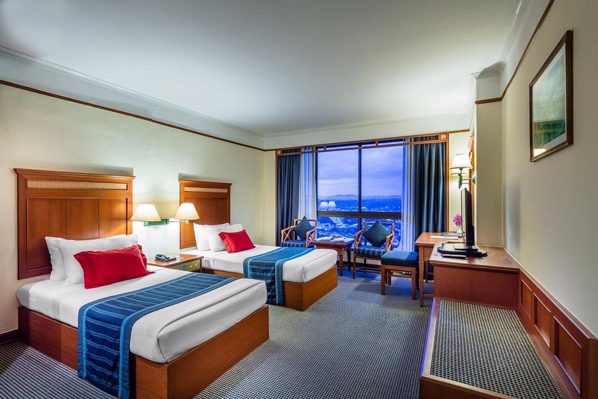 CHOLCHAN PATTAYA RESORT - 8