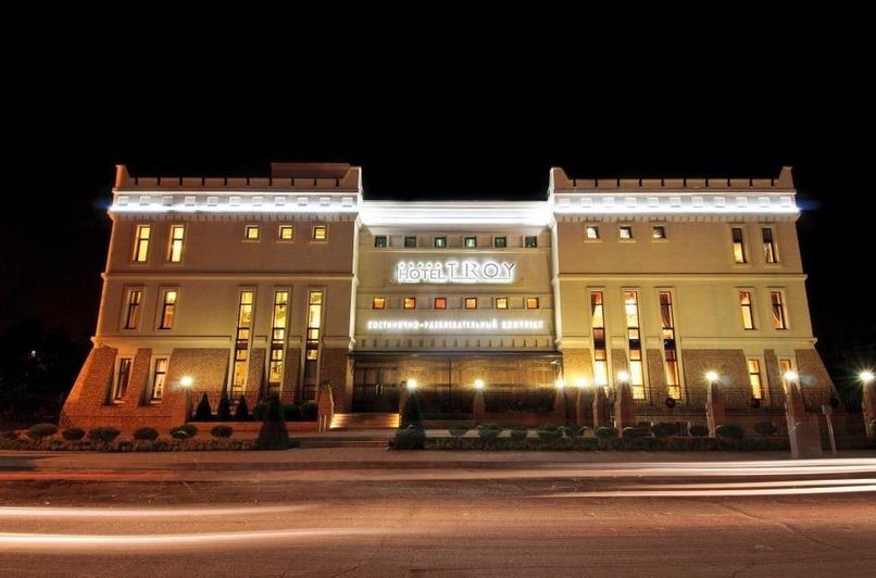 ТРОЯ, парк-отель - 1
