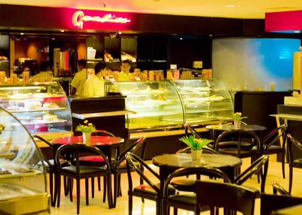 CINNAMON LAKE SIDE - 4