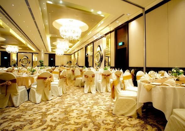 CINNAMON LAKE SIDE - 10