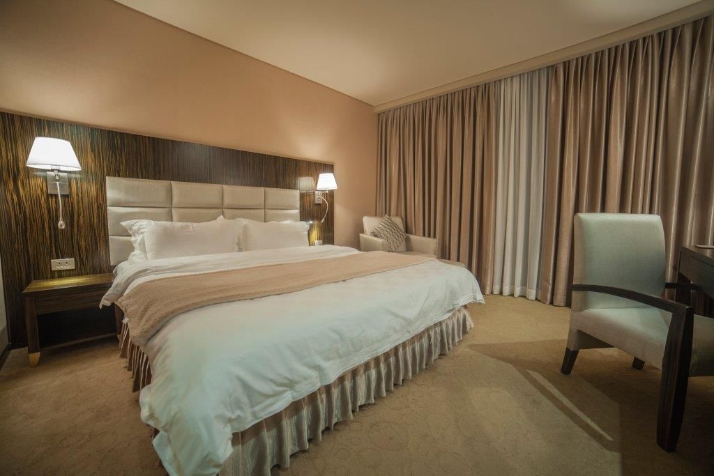 DREAMLAND OASIS - 11