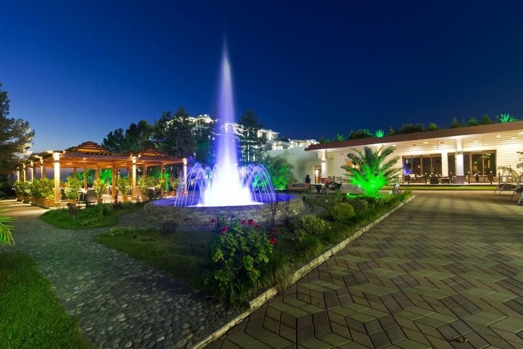 DREAMLAND OASIS - 22