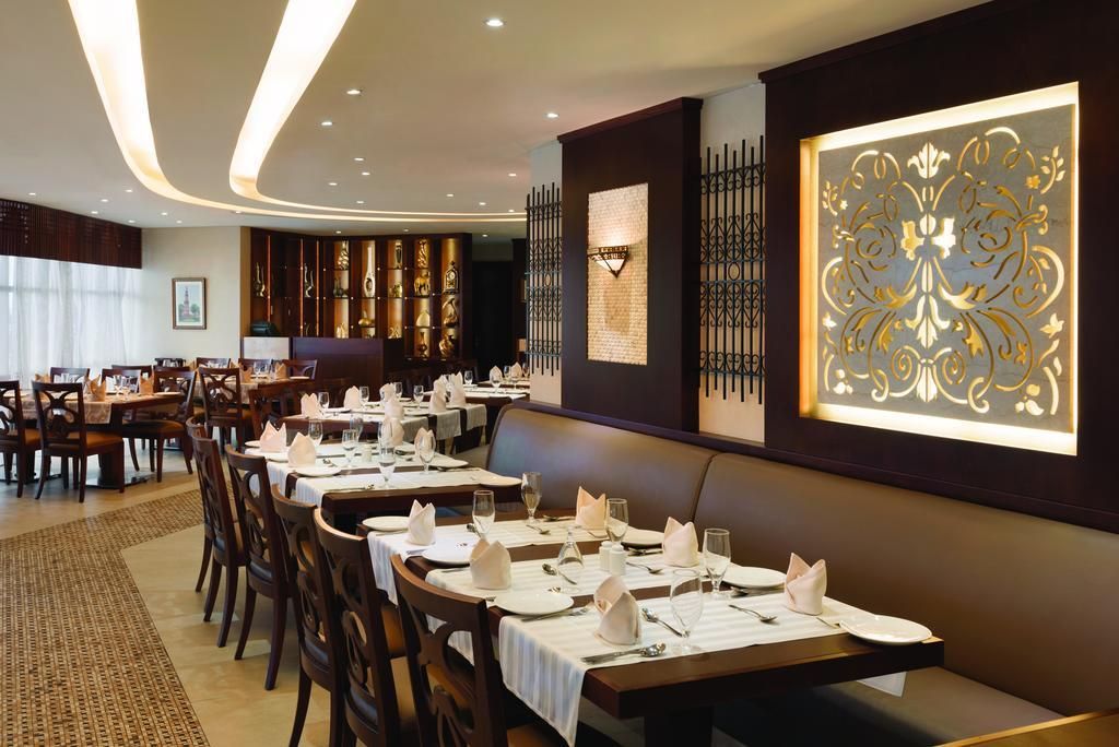 RAMADA ABU DHABI CORNICHE - 16