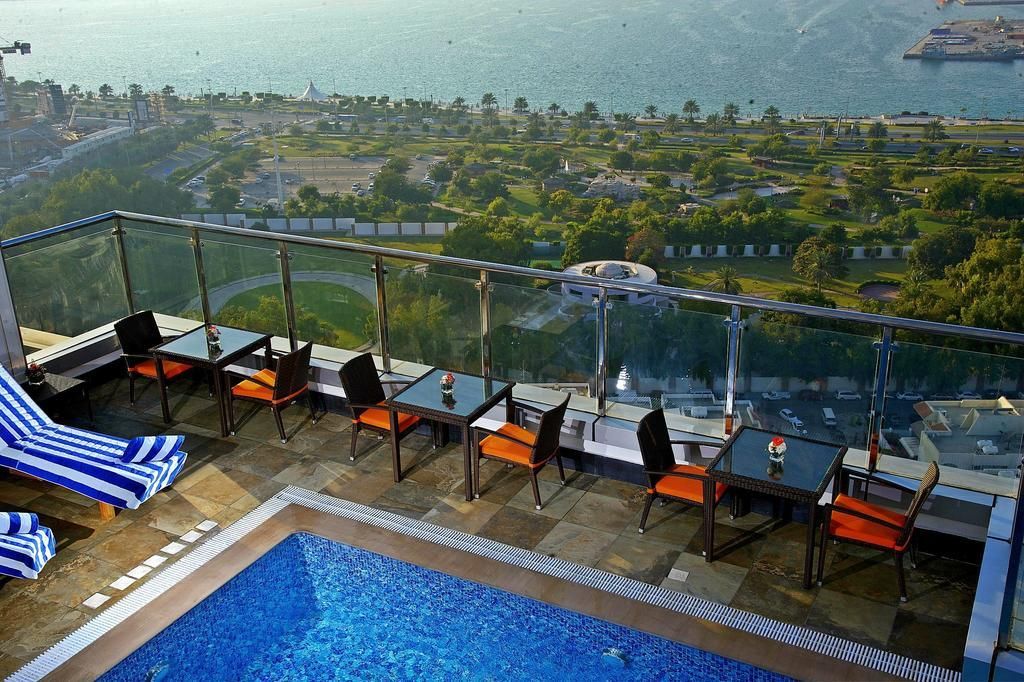 RAMADA ABU DHABI CORNICHE - 29