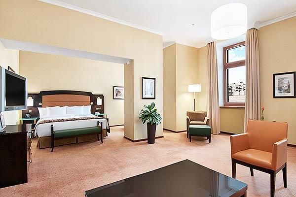 HILTON MOSCOW LENINGRADSKAYA - 14