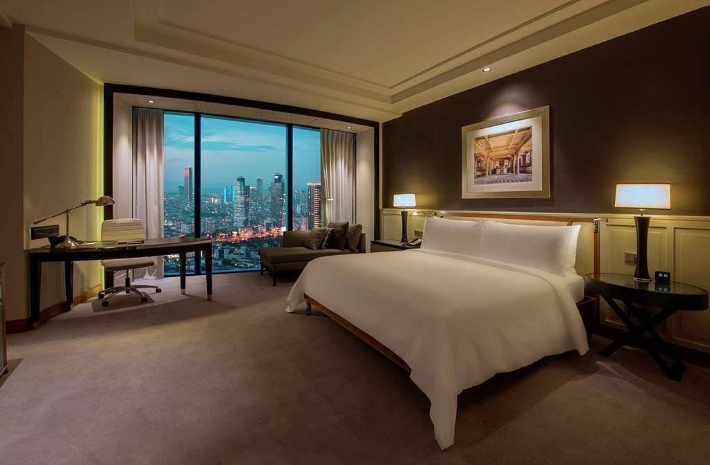 Hilton Istanbul Bomonti Hotel & Conference Center - 17